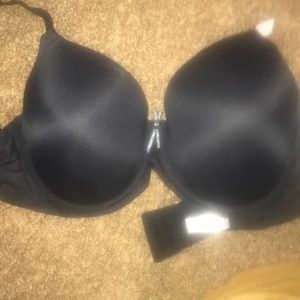 Ellen Tracy new bra black 40DD